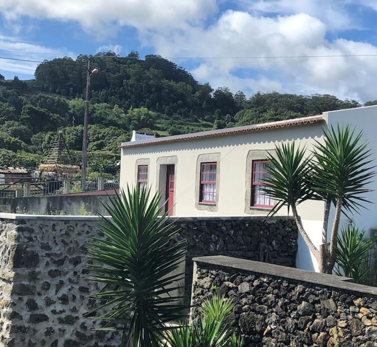 Sunsea House Villa Altares Exterior photo
